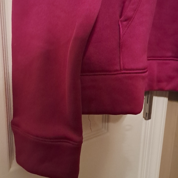 Men's Xersion LS top NWT - Picture 2 of 5